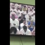 بالفيديو:سائق يعكس السير ويقتحم منتزهاً مكتظاً بالزوار هرباً من دورية أمنية