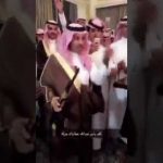 بالفيديو: مواطن يطلق النار على جمل قبل نحره