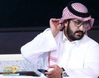 شاهد.. ظهور شبيه لرئيس النصر: لا أتابع كرة و”السويلم” هو من يشبهني