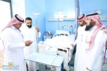 “بريد حائل” يقوم بخدمة ذوي الإعاقة وكبار السن والمرضى بزيارتهم ضمن مبادرة ( الأولوية لهم ) .
