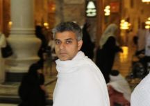 تعرف على أول مسلم في تاريخ بريطانيا يفوز بمنصب عمدة لندن