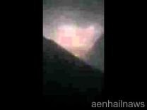بالفيديو طائرة السعودية تتعرض لصاعقة وخوف وهلع كبير بين الركاب