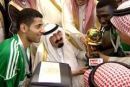 ويدك الشباك النصراوية #الأهلي برباعية يحرز كأس الملك