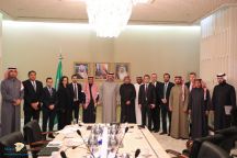 سمو أمير منطقة حائل رئيس هيئة تطوير المنطقة يطلع على النتائج الأولية لتحليل المرحلة الأولى لمشروع إعداد الرؤية والتوجه الإستراتيجي لمنطقة حائل