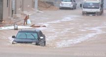 صلوا في رحالكم..مؤذنو المساجد يصدعون بعد هطول الامطار بغزارة