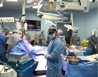 لأول مرة في حائل فريق طبي يجري أول عملية قلب مفتوح ..